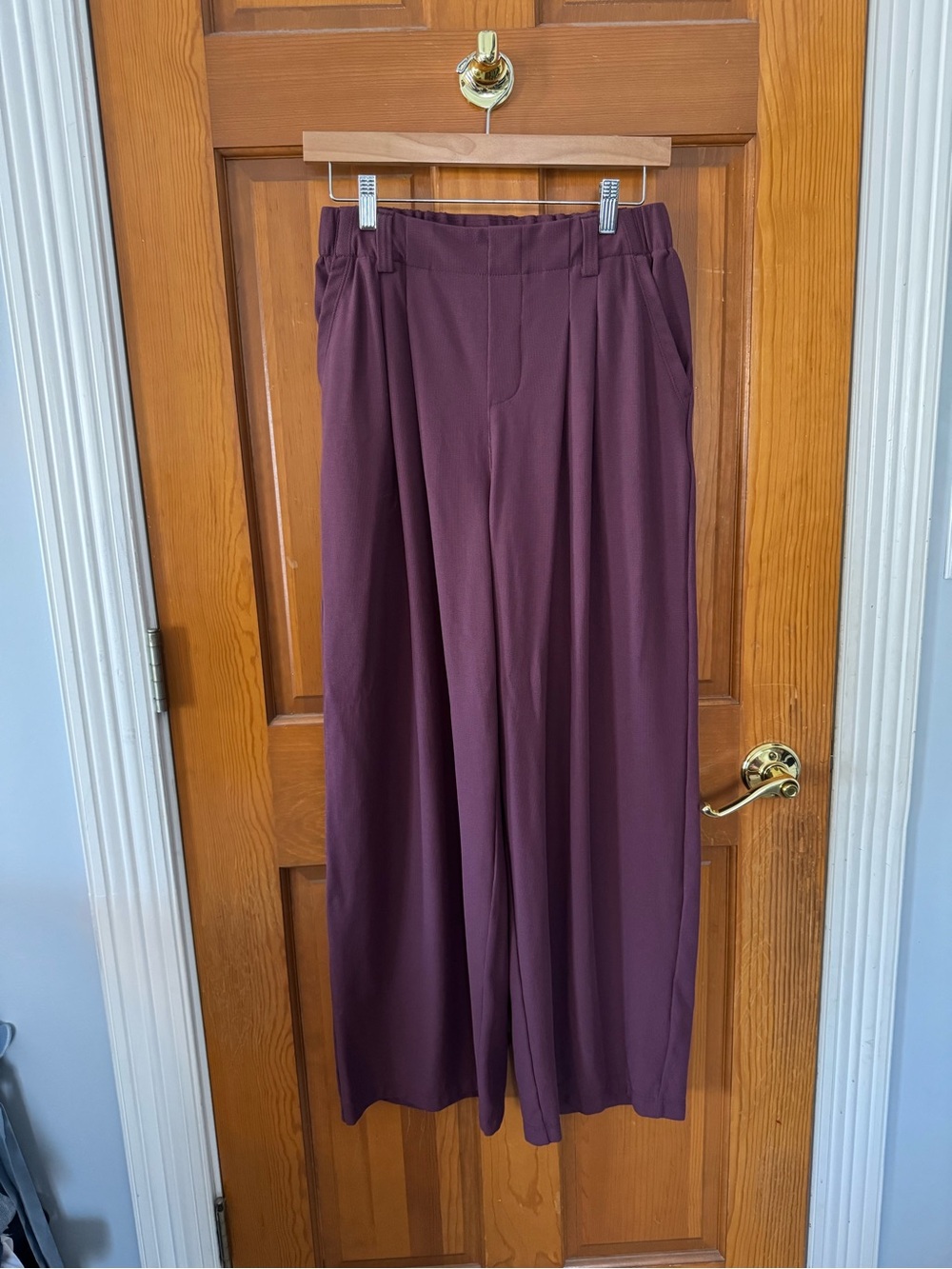 HALARA Waffle Knit Wide-Leg High-Rise Pants in Plum